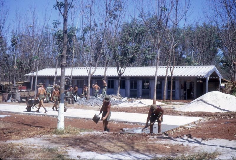 103 Sig Sqn 'COMCEN Floor'