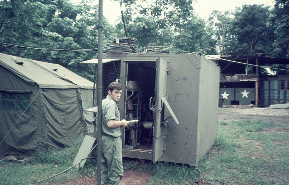 AN/MRC-69 at 1ATF COMCEN